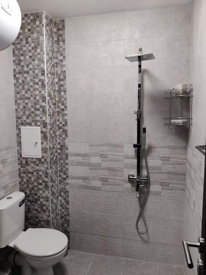 Apartment Anelia 3 พลอฟดิฟ ภายนอก รูปภาพ